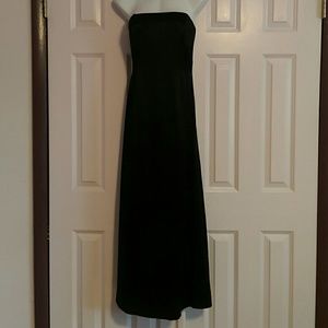 Adrianna Pappell Evening Dress